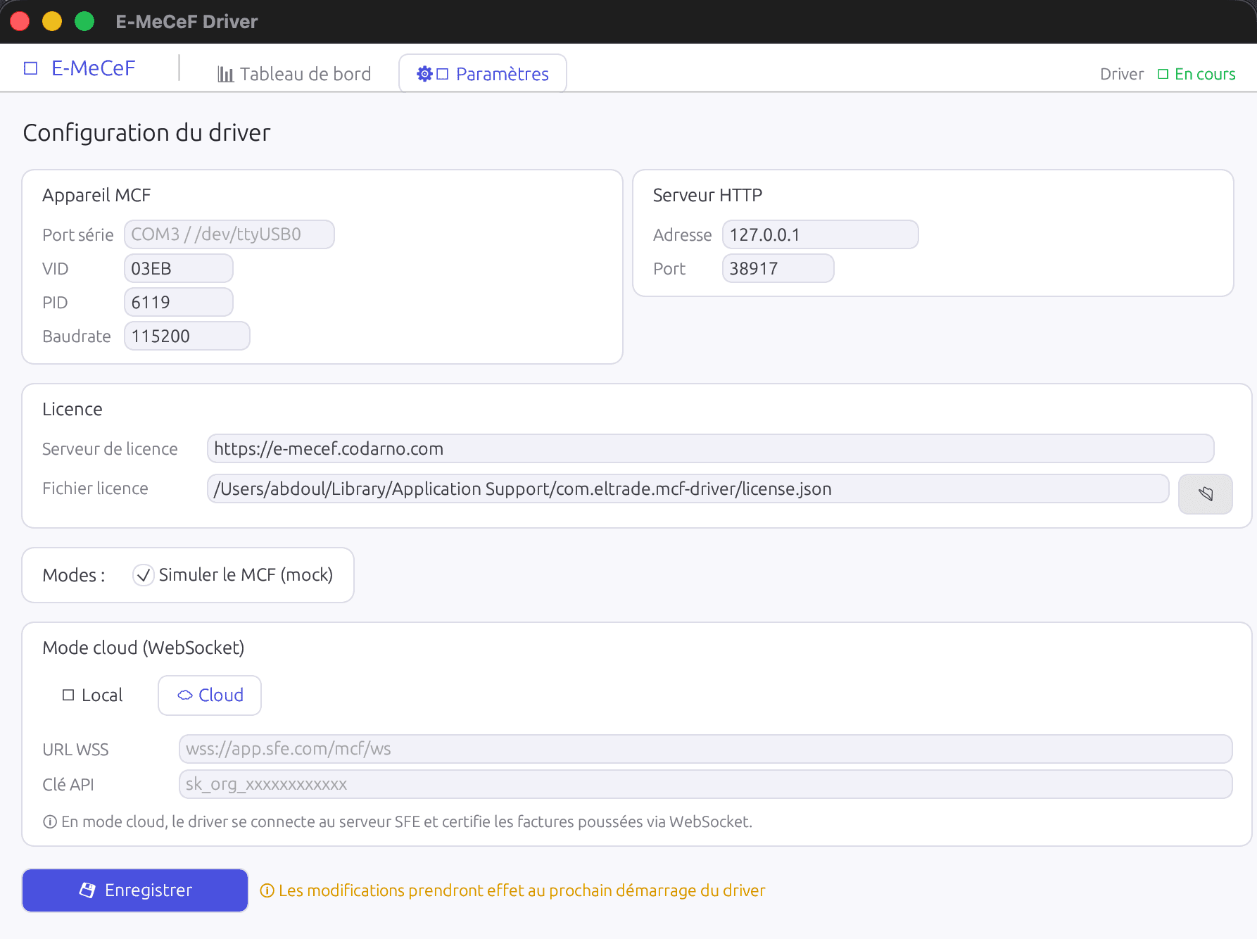 Interface GUI — écran de configuration du port série